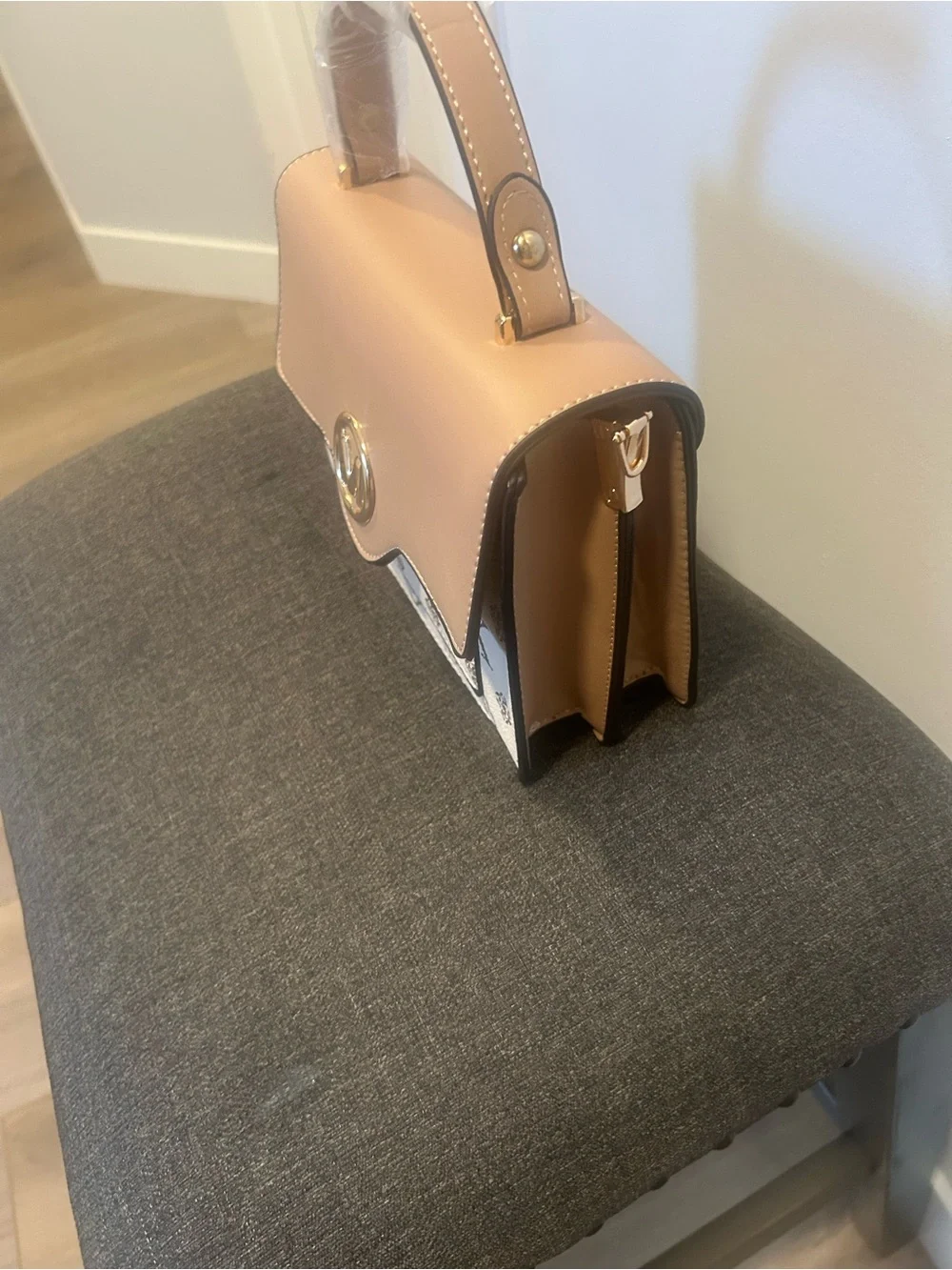 Purse Tan & Cream Top-Handle Satchel - Picture 3 of 9